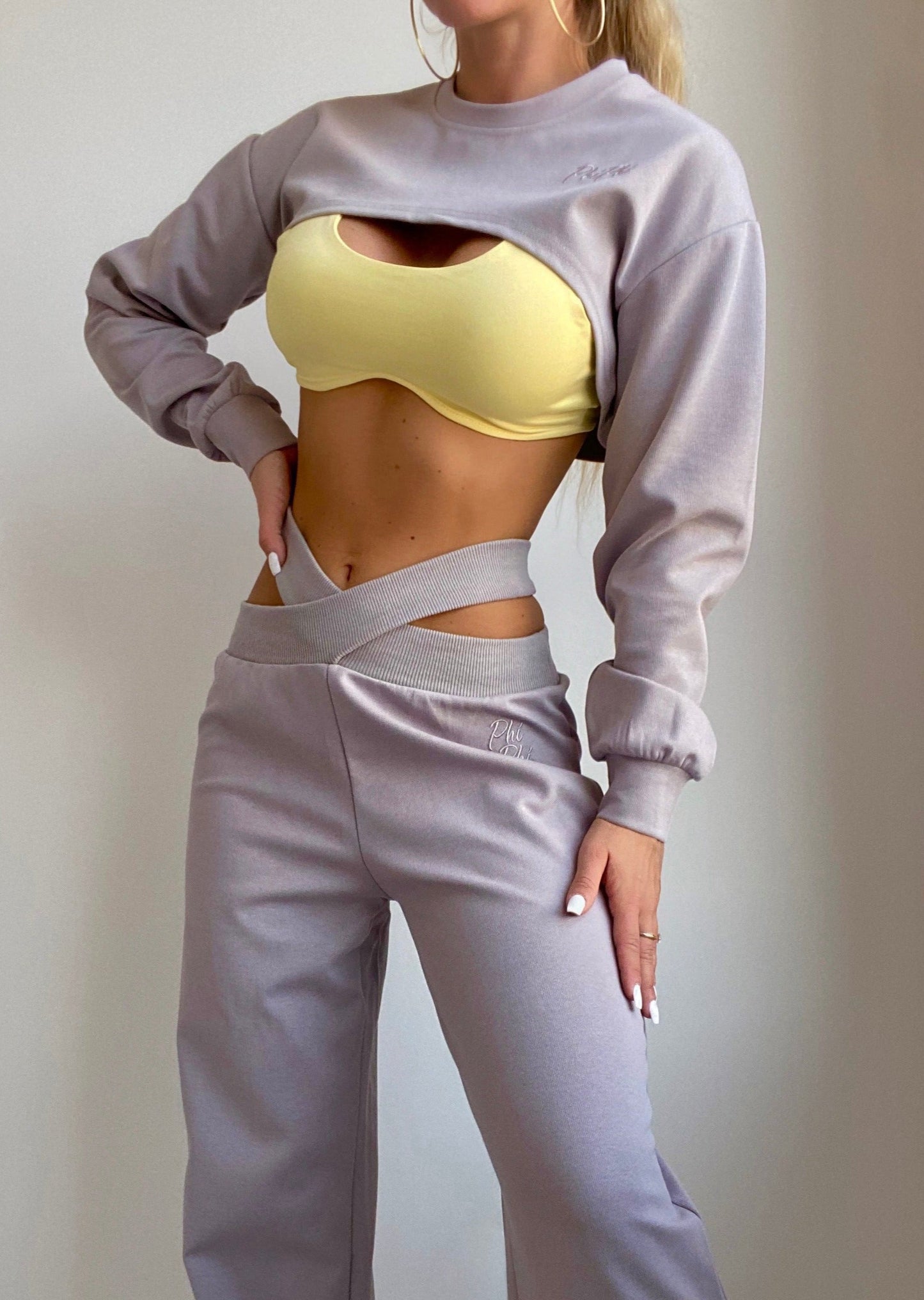 X-octic Sweatpants and Sweatshirt Set in White